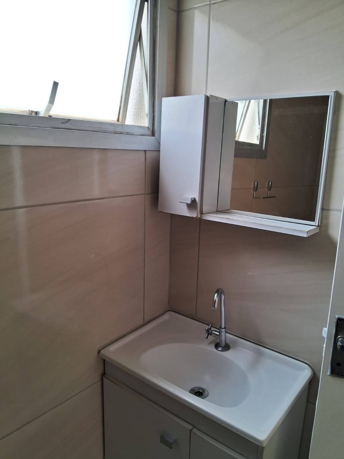 Apartamento à venda com 2 quartos, 69m² - Foto 7
