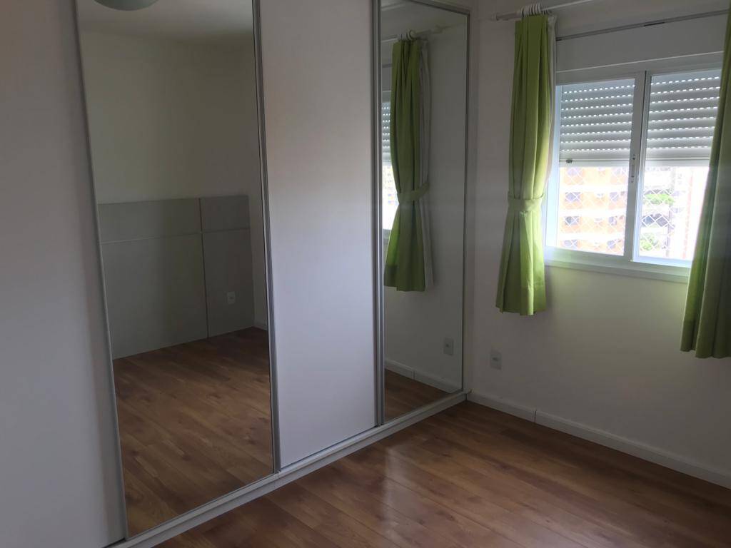 Apartamento para alugar com 3 quartos, 106m² - Foto 7