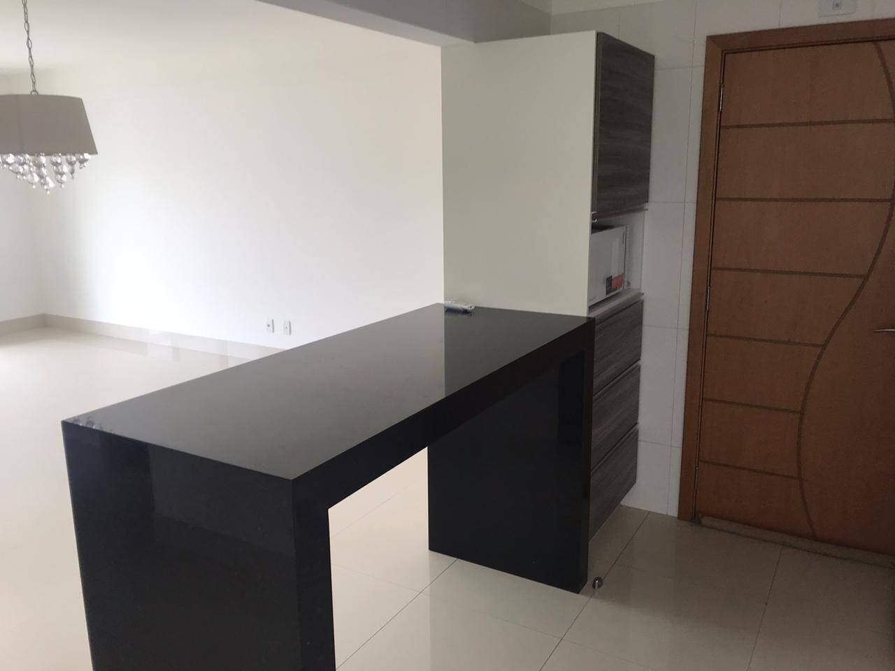 Apartamento para alugar com 3 quartos, 106m² - Foto 14