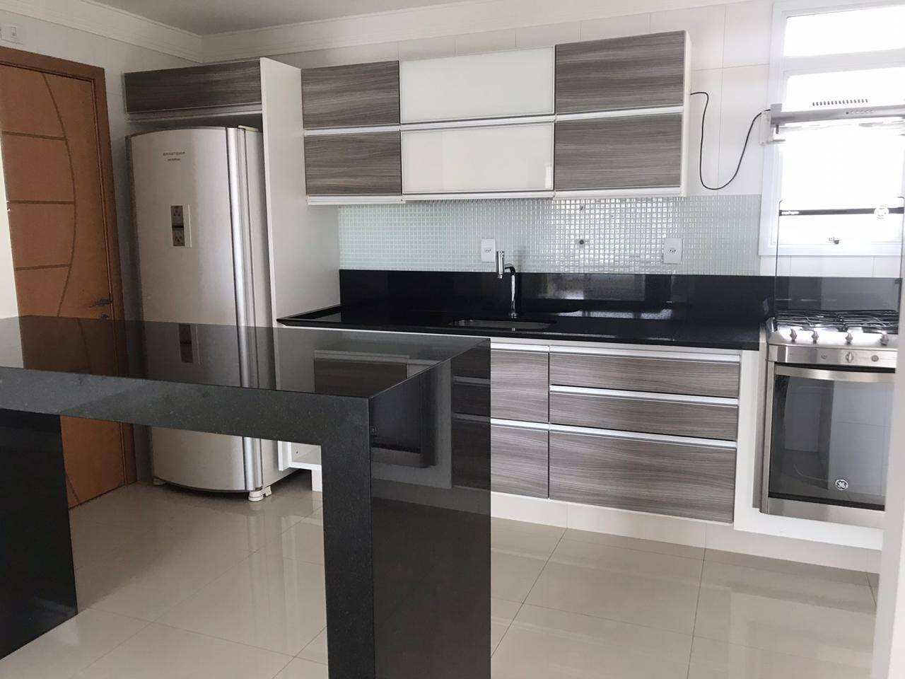 Apartamento para alugar com 3 quartos, 106m² - Foto 16