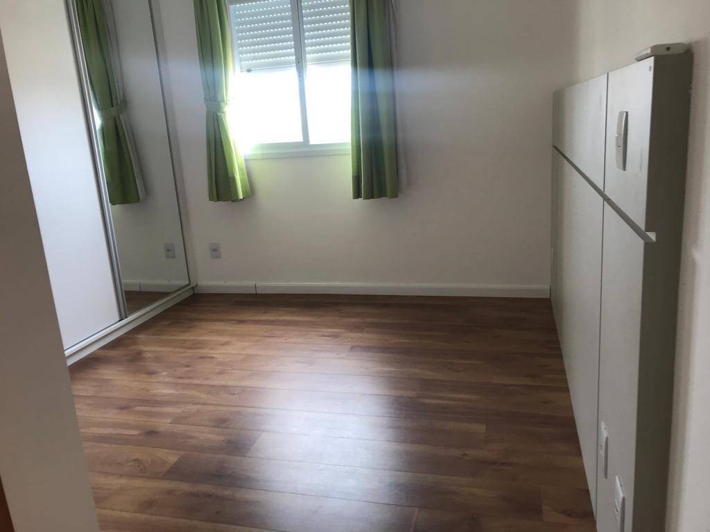 Apartamento para alugar com 3 quartos, 106m² - Foto 18