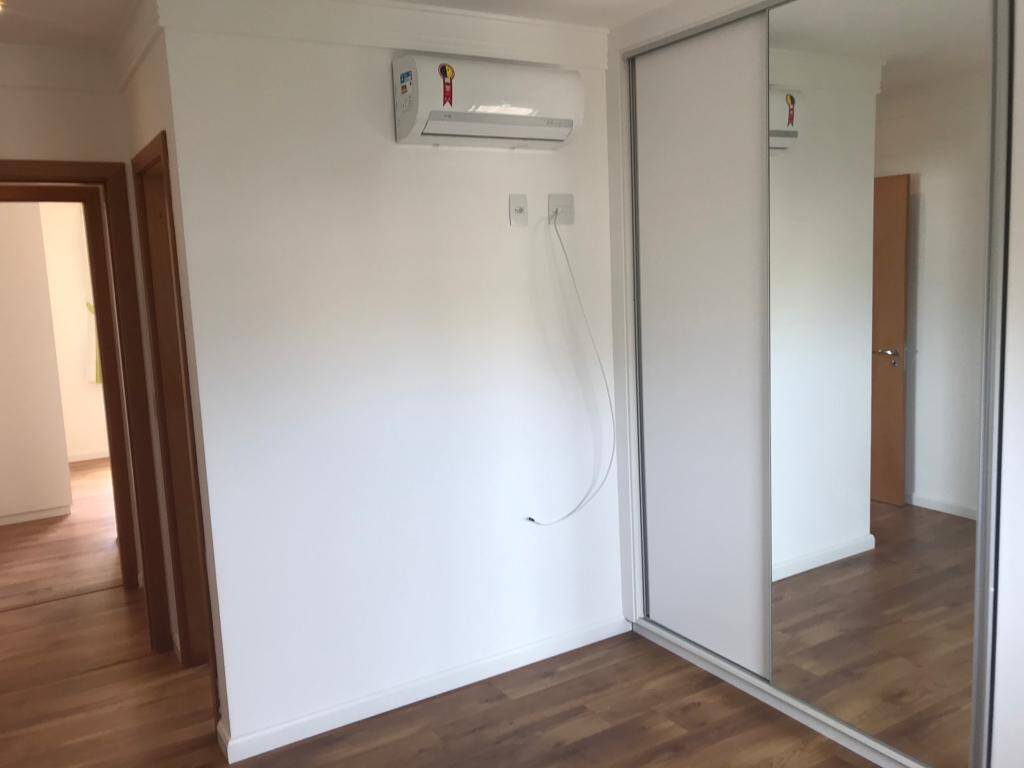 Apartamento para alugar com 3 quartos, 106m² - Foto 23