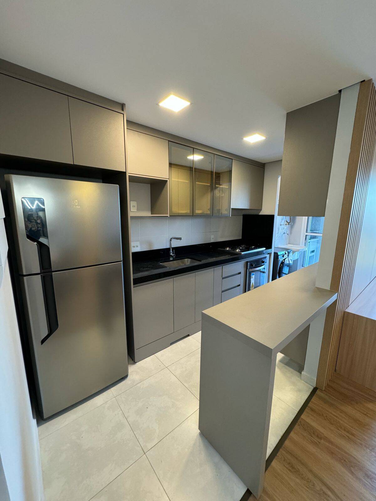 Apartamento à venda com 3 quartos, 80m² - Foto 6