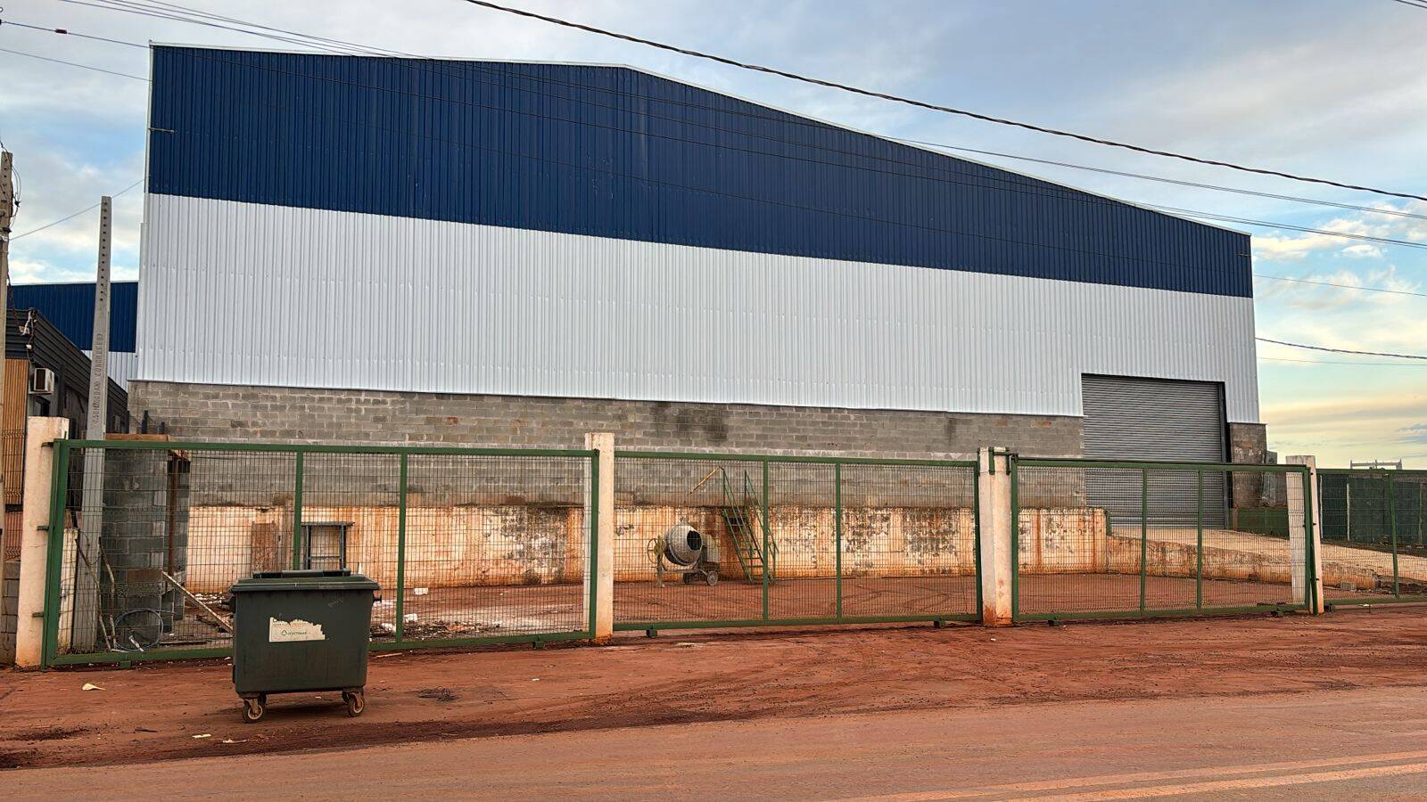 #28 - Barracão para Locação em Paulínia - SP