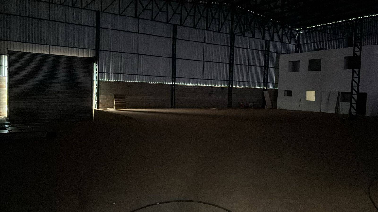 Prédio Inteiro para alugar, 1050m² - Foto 4