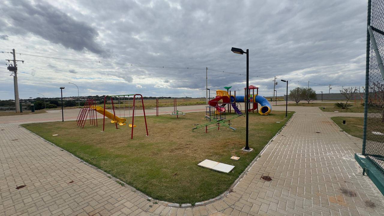Terreno à venda, 300m² - Foto 21
